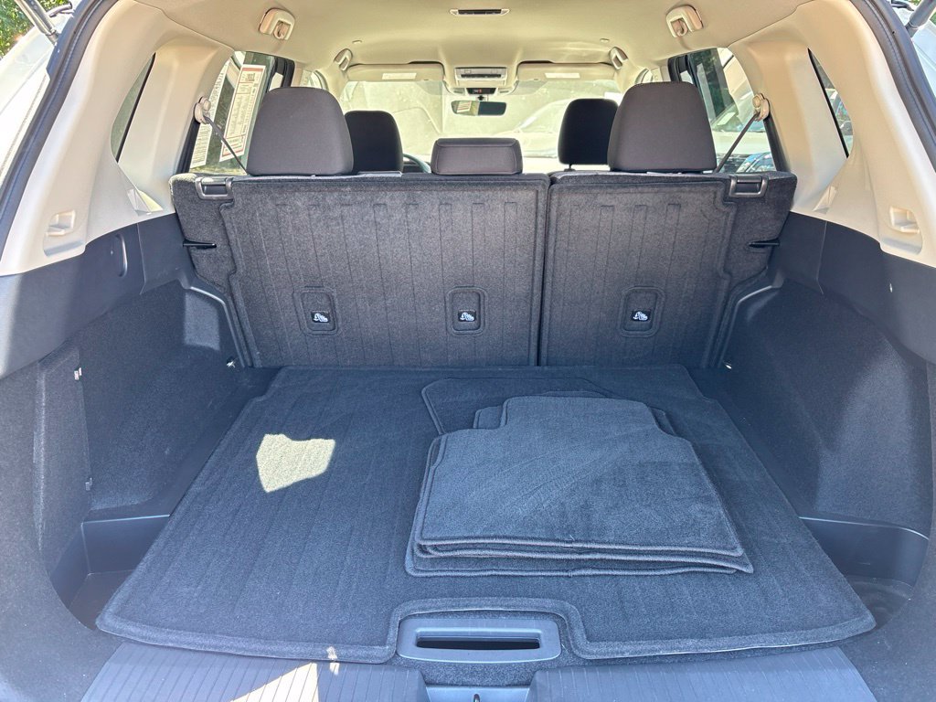Certified 2023 Nissan Rogue SV AWD/4WD image 13