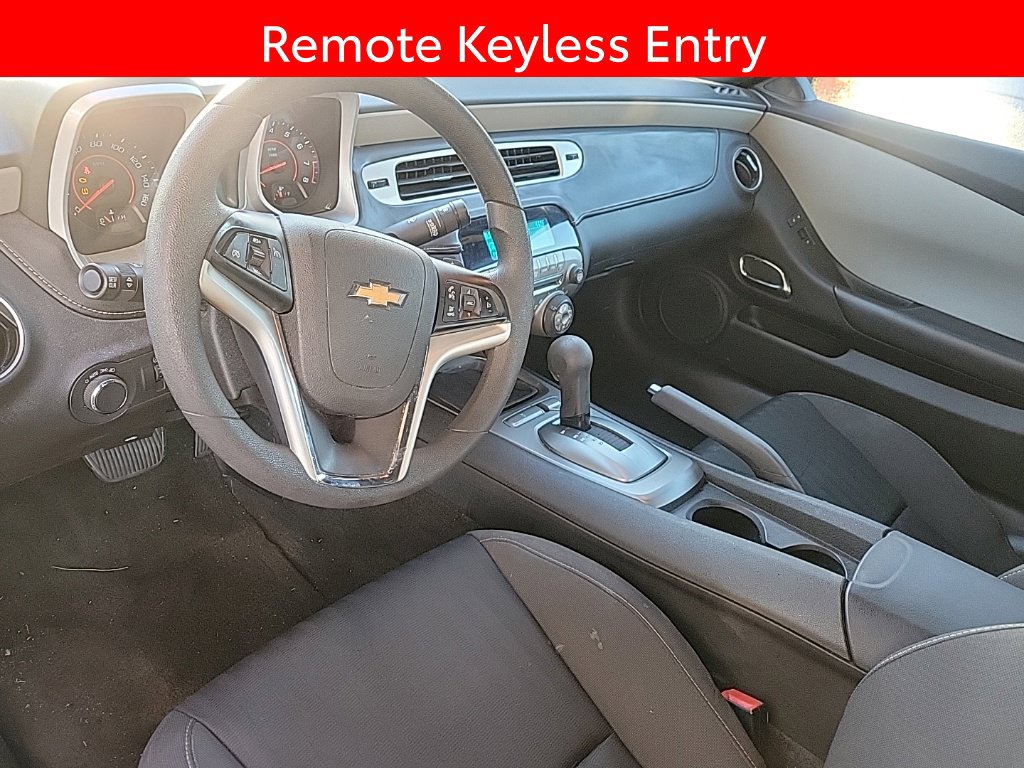 Used 2014 Chevrolet Camaro LS RWD image 7