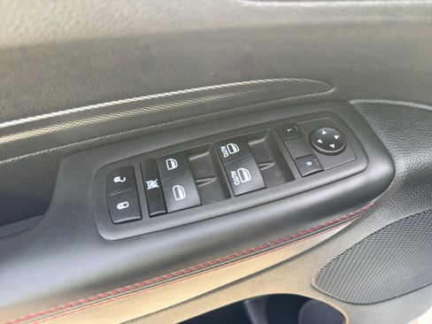 Used 2023 Dodge Durango R/T AWD/4WD image 13