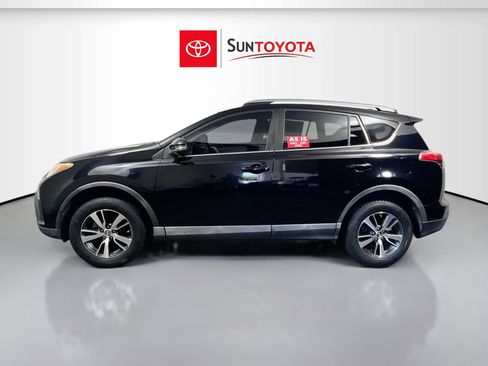 Used 2017 Toyota RAV4 XLE image 7
