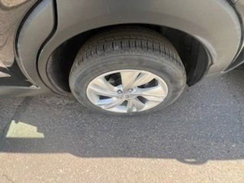 Used 2025 Buick Encore GX Preferred image 8