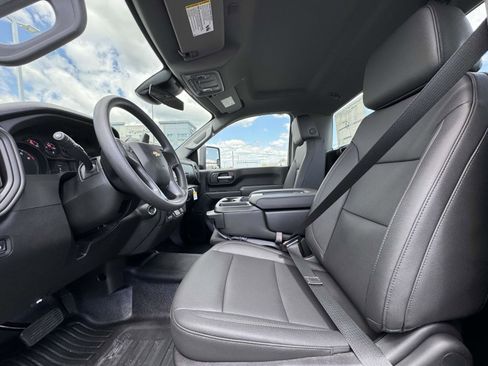 New 2025 Chevrolet Silverado 3500 W/T image 11