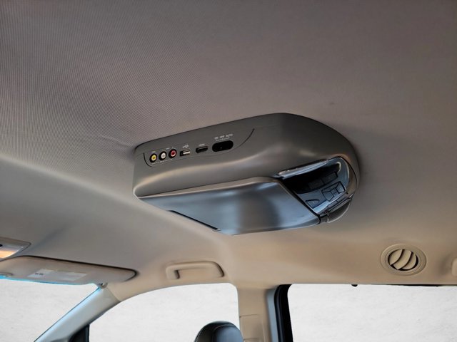 Used 2015 Toyota Sienna SE FWD image 21