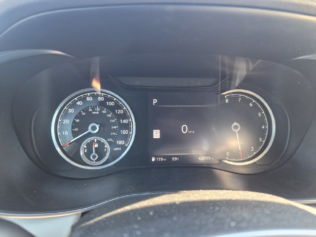 Used 2025 Genesis G70 2.5T AWD/4WD image 15
