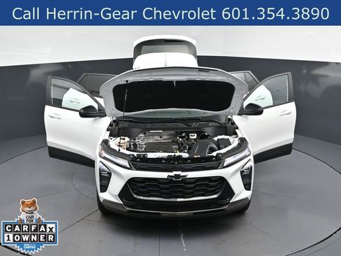 Used 2025 Chevrolet Trax ACTIV w/ Sunroof Package FWD image 51