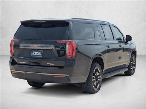 Used 2023 GMC Yukon XL AT4 w/ Technology Package AWD/4WD image 5