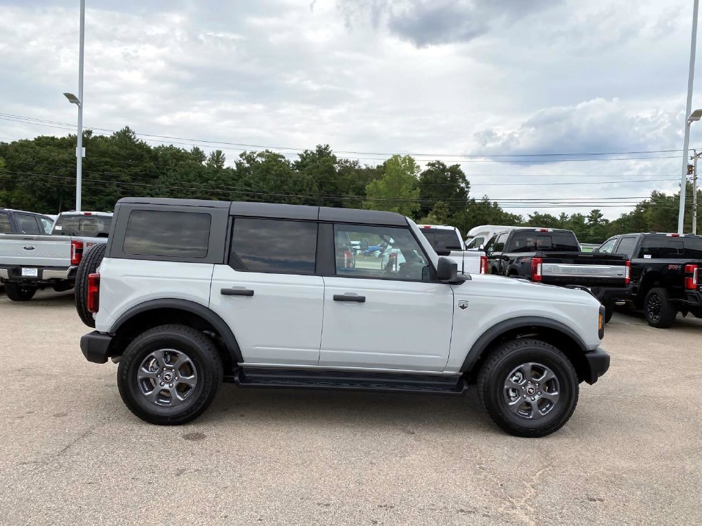 Used 2026 Ford Bronco Big Bend AWD/4WD image 2