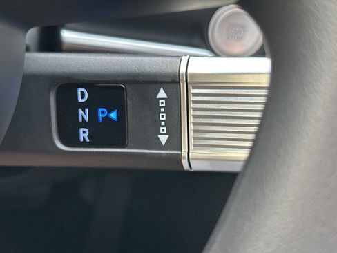 New 2026 Hyundai Tucson Blue SE image 20