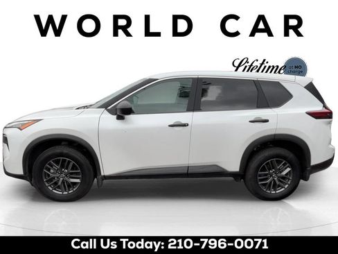 Certified 2025 Nissan Rogue S FWD image 6