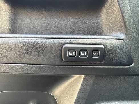 Certified 2022 Toyota 4Runner Limited AWD/4WD image 35