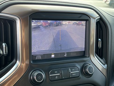 Used 2019 Chevrolet Silverado 1500 High Country w/ Z71 Off-Road Package image 19