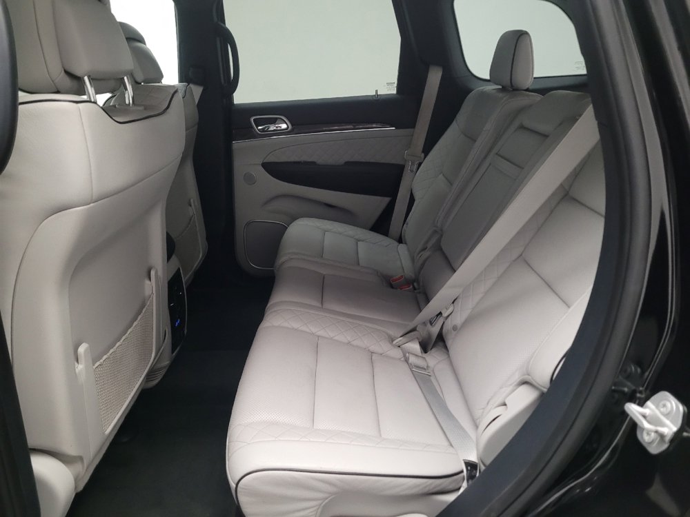 Used 2018 Jeep Grand Cherokee Summit AWD/4WD image 17