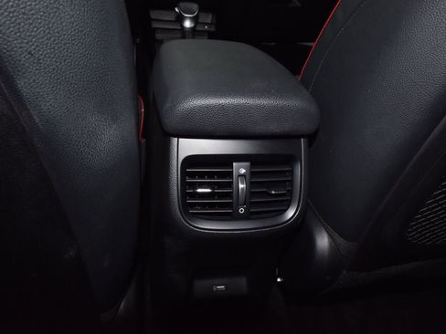 Used 2022 Kia Forte GT w/ GT Technology Package FWD image 18