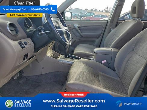 Used 2005 Toyota RAV4 2WD w/ "L" Pkg image 9