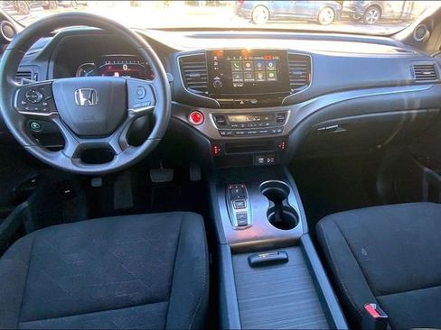 Used 2022 Honda Pilot Sport image 15