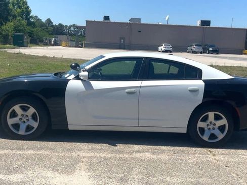 Used 2021 Dodge Charger Police w/ Fleet Safety Group RWD image 7