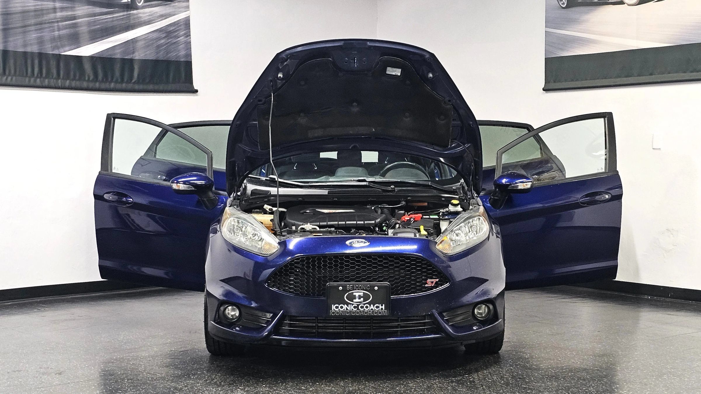 Used 2016 Ford Fiesta ST FWD image 5