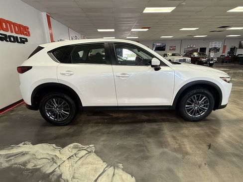 Used 2019 MAZDA CX-5 Sport w/ I-ACTIVSENSE Package image 4