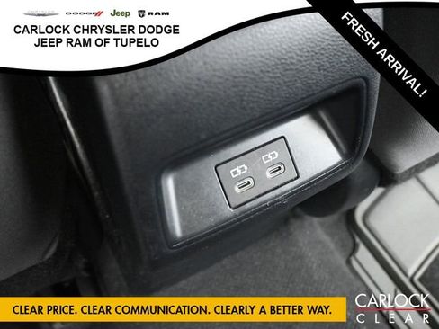 Used 2024 Toyota Corolla LE image 28