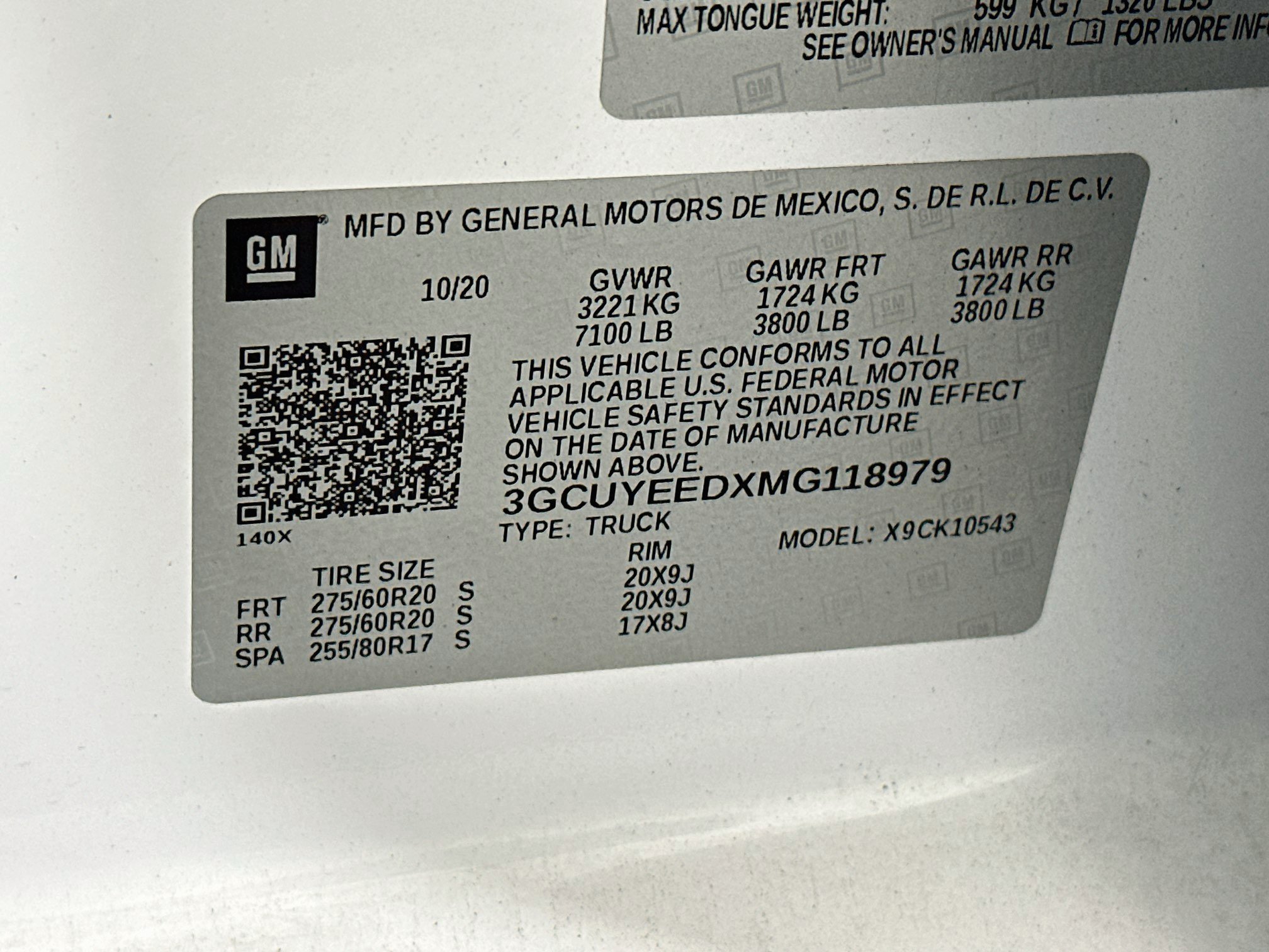 Used 2021 Chevrolet Silverado 1500 RST AWD/4WD image 12