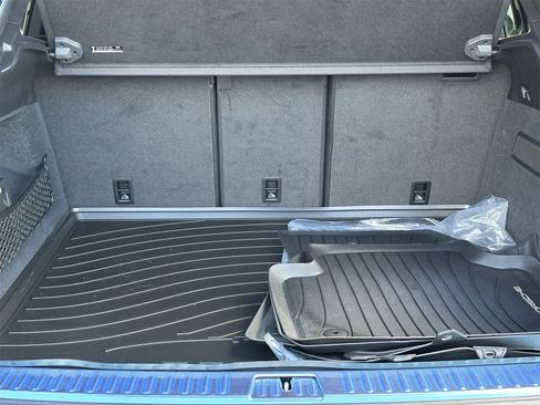 Certified 2024 Porsche Cayenne Coupe image 18