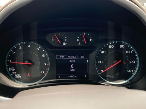 Used 2025 Chevrolet Malibu LT image 16