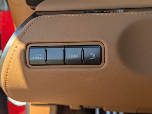 Used 2021 Lexus LC 500 LC 500 w/ Touring Package image 31