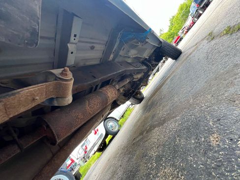 Used 1995 Ford F150 4x4 Regular Cab image 21