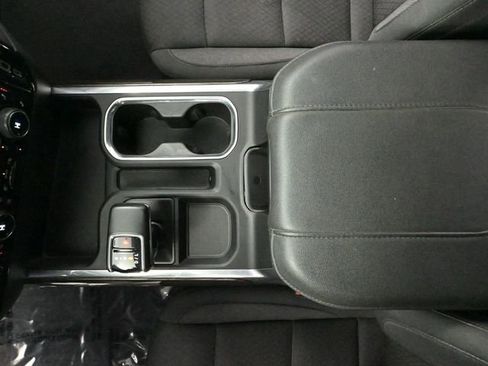 Used 2025 Chevrolet Silverado 1500 RST image 41