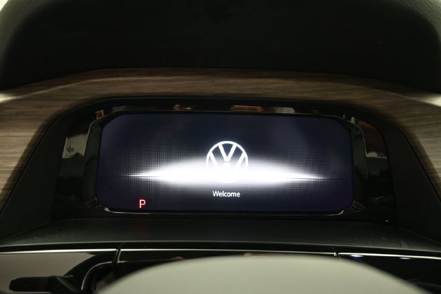 Used 2024 Volkswagen Atlas SEL Premium R-Line AWD/4WD image 19