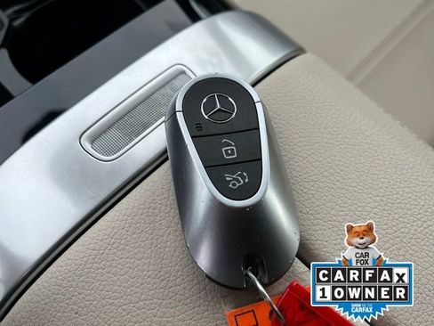 Used 2024 Mercedes-Benz C 300 4MATIC Sedan image 15