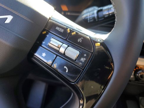 New 2026 Kia Sorento LX image 21