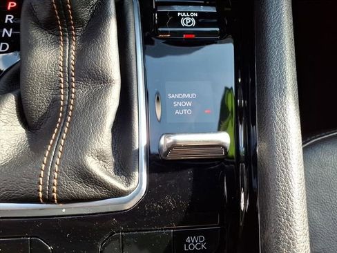 Certified 2022 Jeep Compass Limited image 21