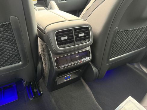 New 2026 Mercedes-Benz GLE 450 4MATIC Coupe image 31