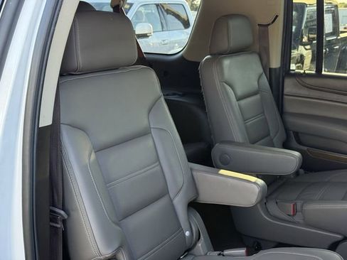 Used 2018 GMC Yukon XL Denali w/ Denali Ultimate Package image 31