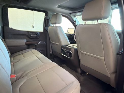 Used 2019 GMC Sierra 1500 SLT w/ SLT Premium Plus Package AWD/4WD image 33
