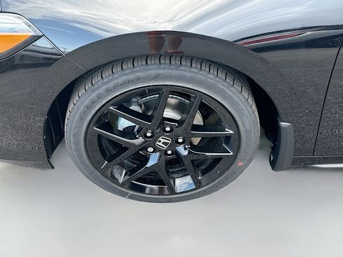 New 2026 Honda Civic Sport image 25