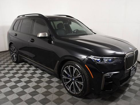 Used 2021 BMW X7 M50i w/ Cold Weather Package AWD/4WD image 4
