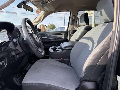 Used 2019 RAM 2500 Big Horn image 14