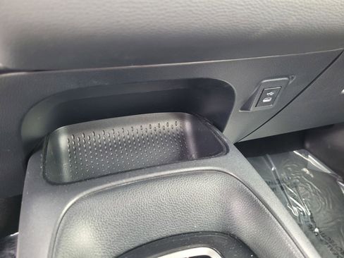 Used 2023 Toyota Corolla LE FWD image 26