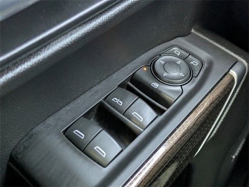 Used 2020 Chevrolet Silverado 1500 RST image 29