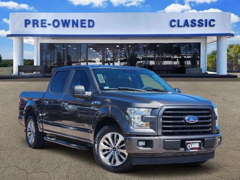 Used 2017 Ford F150 XL w/ Equipment Group 101A Mid RWD image 1