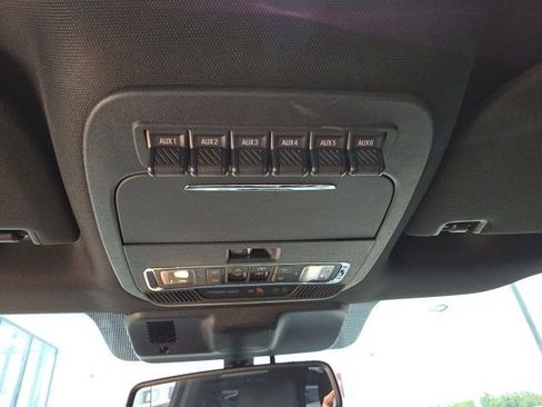 Used 2021 Ford F150 Raptor w/ Equipment Group 801A High AWD/4WD image 22