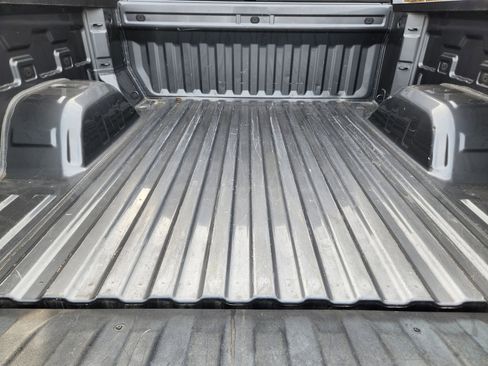 Used 2022 Chevrolet Silverado 1500 Custom Trail Boss w/ Safety Confidence Package image 36