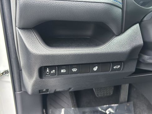 Used 2024 Toyota RAV4 XSE w/ Weather Package AWD/4WD image 29
