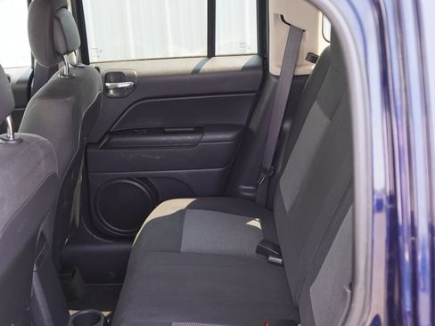 Used 2016 Jeep Patriot Sport w/ Power Value Group AWD/4WD image 26