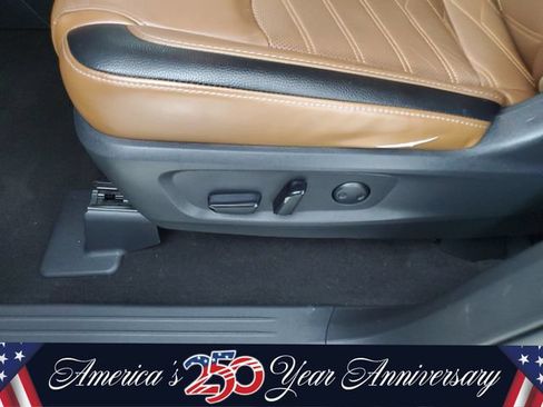 Used 2023 Nissan Pathfinder Platinum w/ Cargo Package AWD/4WD image 24