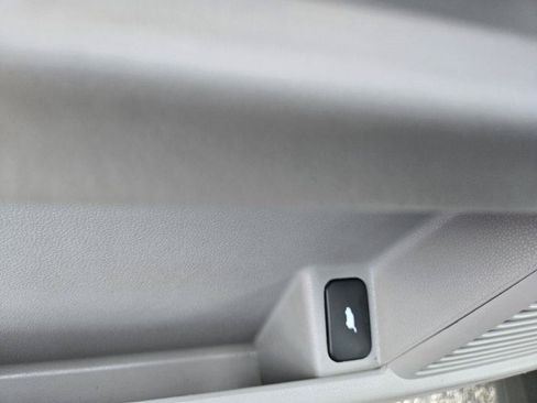 Used 2014 Honda Pilot Touring image 12