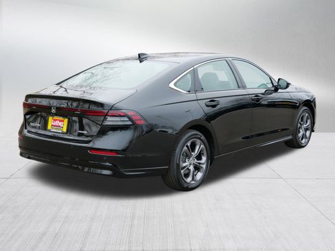 Certified 2025 Honda Accord EX-L image 7