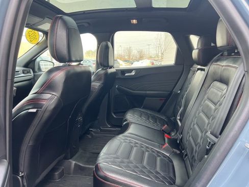 Used 2023 Ford Escape ST-Line Elite w/ Premium Technology Package image 18